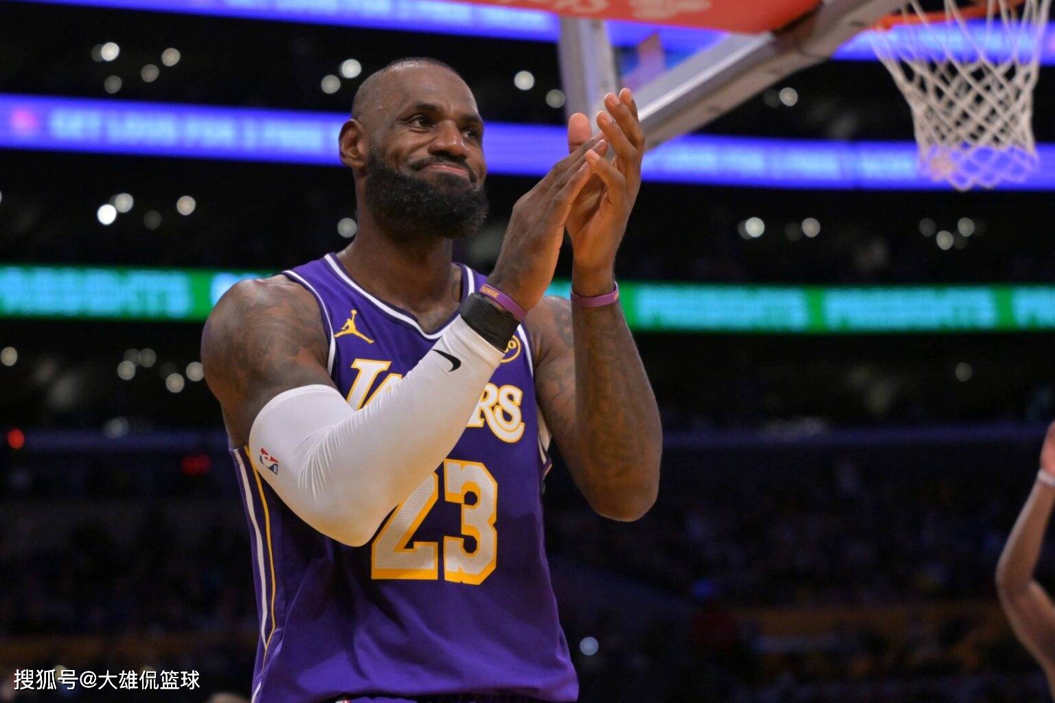自从单场8分后，詹姆斯数据暴涨