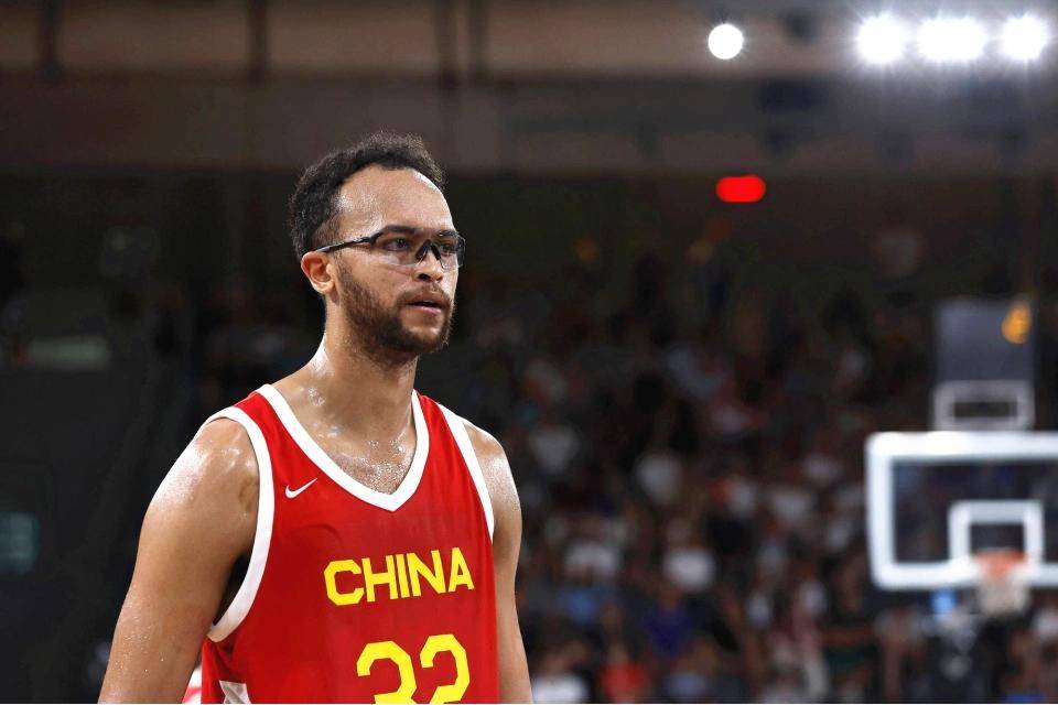 NBA官方正式公开！李凯尔国籍更新：美国